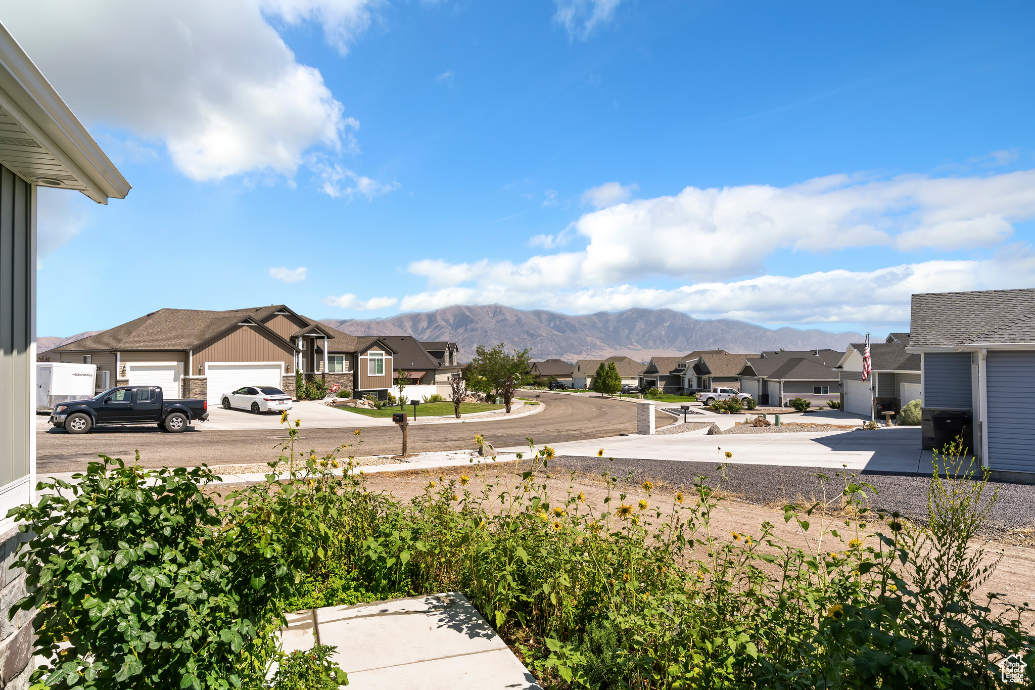 SPRING ACRES ESTATES - Residential