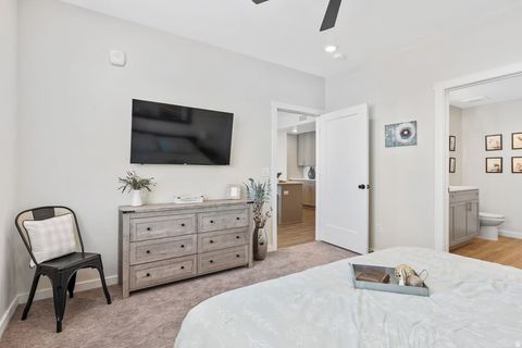 Tiny photo for 875 W AKOYA PEARL ST #305, Saint George, UT 84790 (MLS # 2127545)