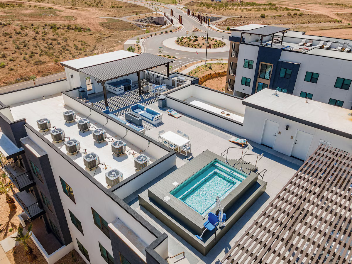 DESERT COLOR - Residential