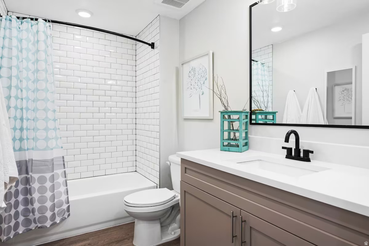 DESERT COLOR - Residential