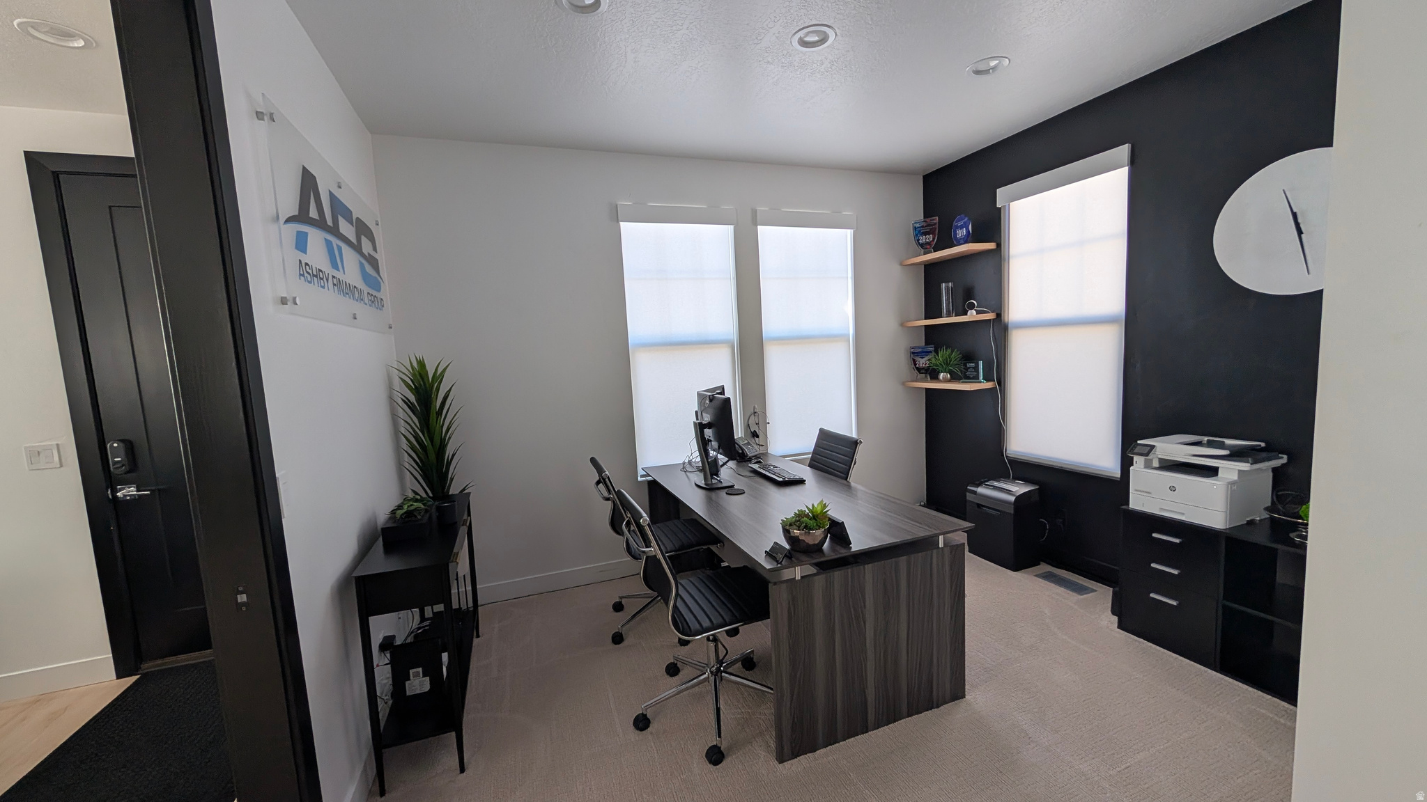 HILL FARMS - Residential