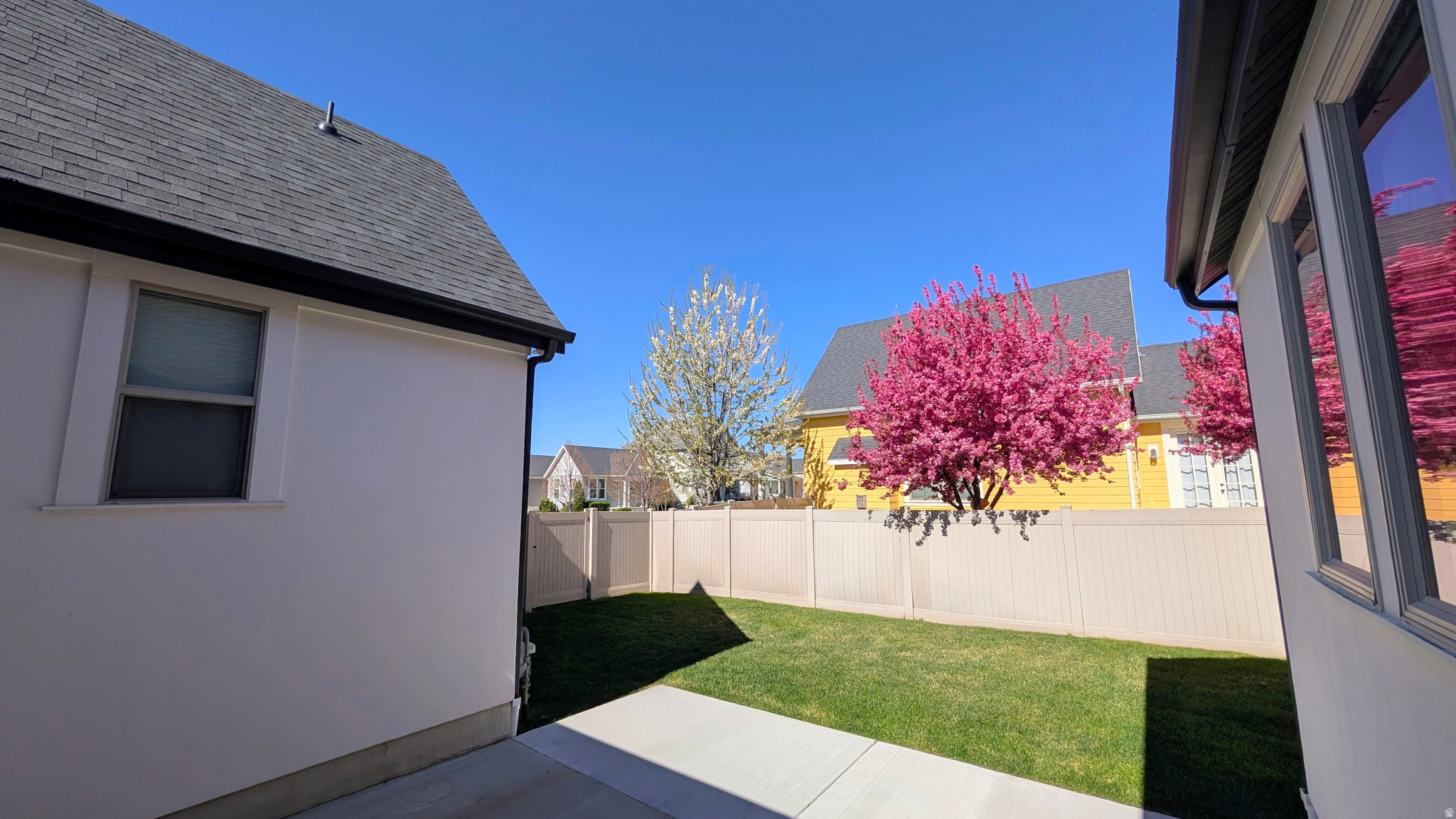 HILL FARMS - Residential