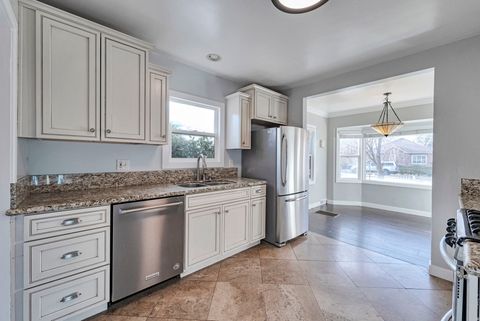 Tiny photo for 2983 S 2000 E, Salt Lake City, UT 84109 (MLS # 2127402)