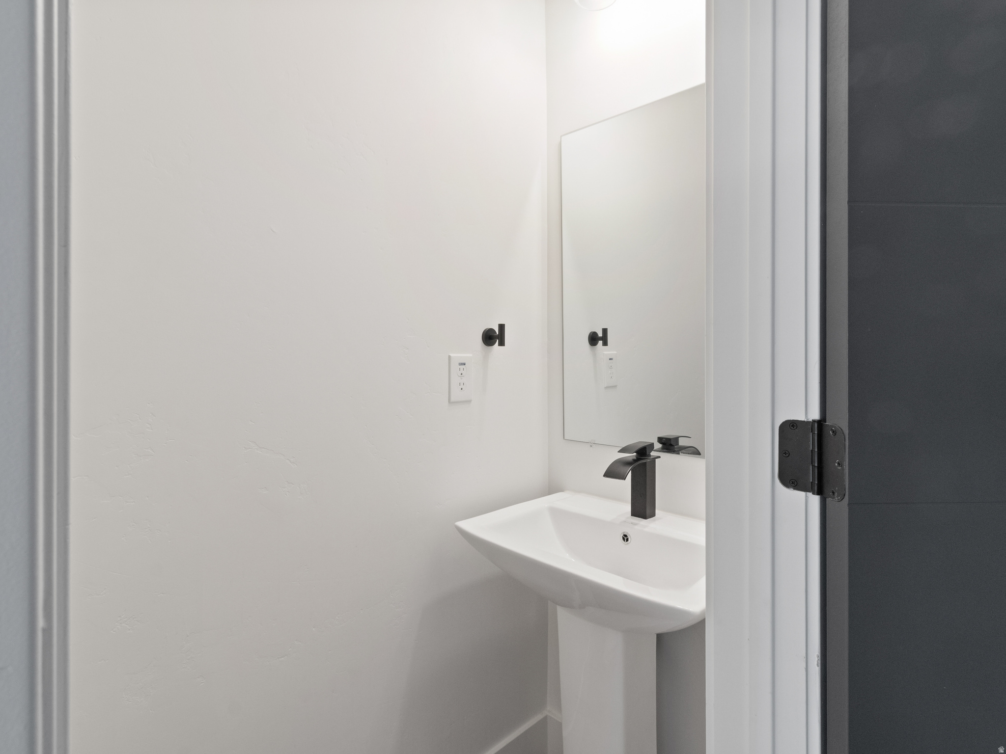 PEAK VIEW FLATS - Residential