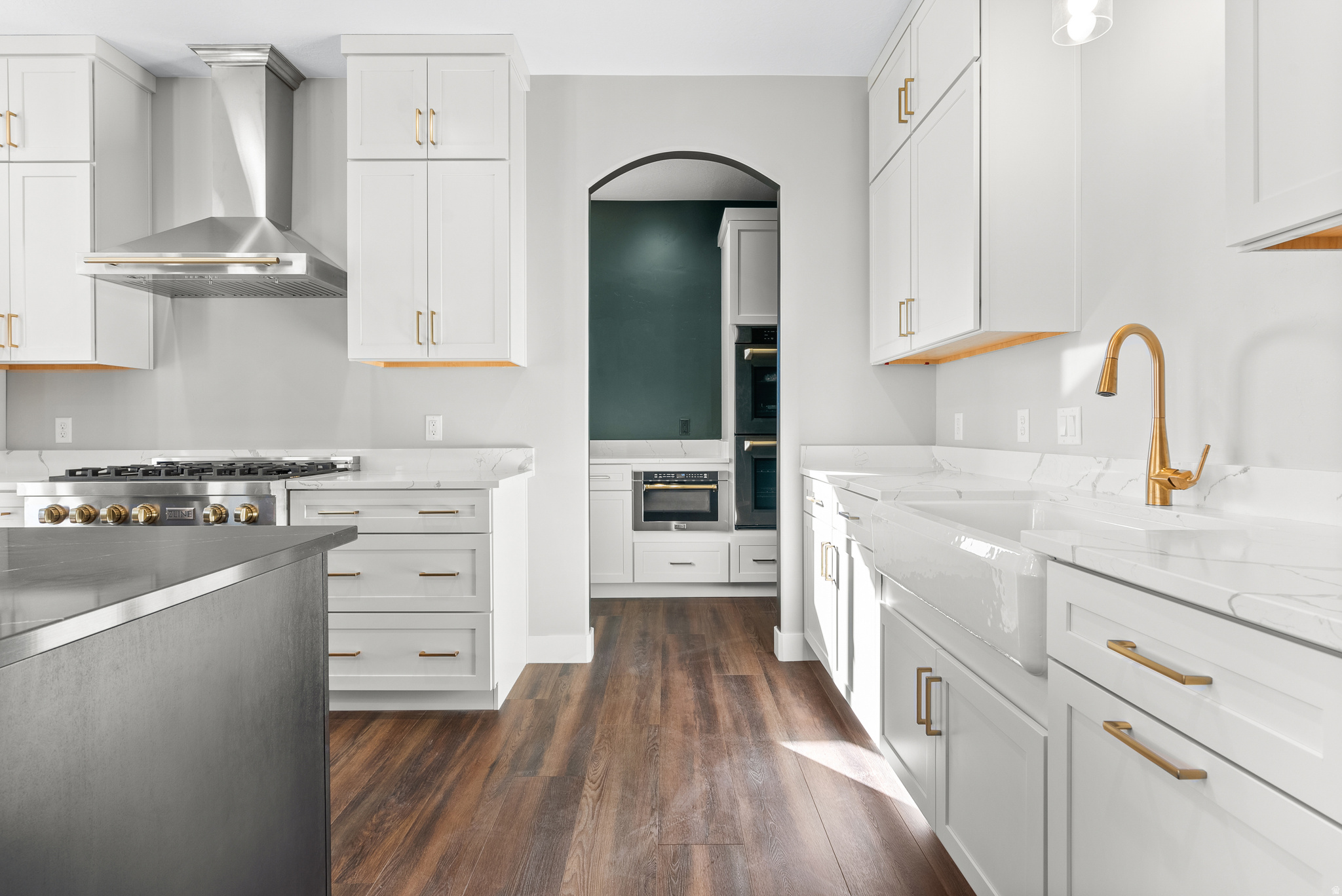 PARK ESTATES - Residential