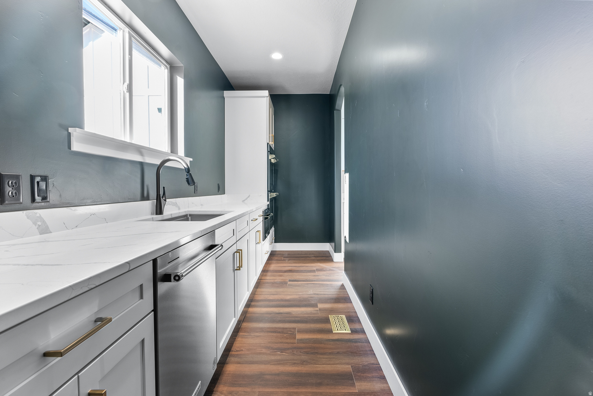 PARK ESTATES - Residential