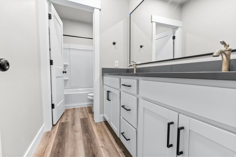 Tiny photo for 275 S 2800 E #201, Spanish Fork, UT 84660 (MLS # 2150304)