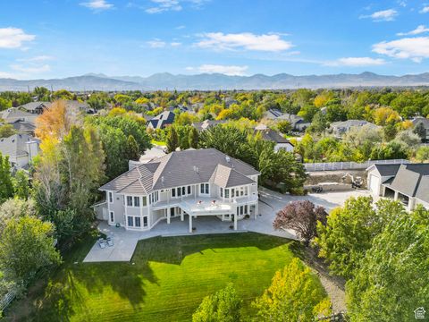 Photo of 11131 S PALISADE RIM CIR, South Jordan, UT 84095 (MLS # 2084770) Photo of 11131 S PALISADE RIM CIR, South Jordan, UT 84095 (MLS # 2084770)