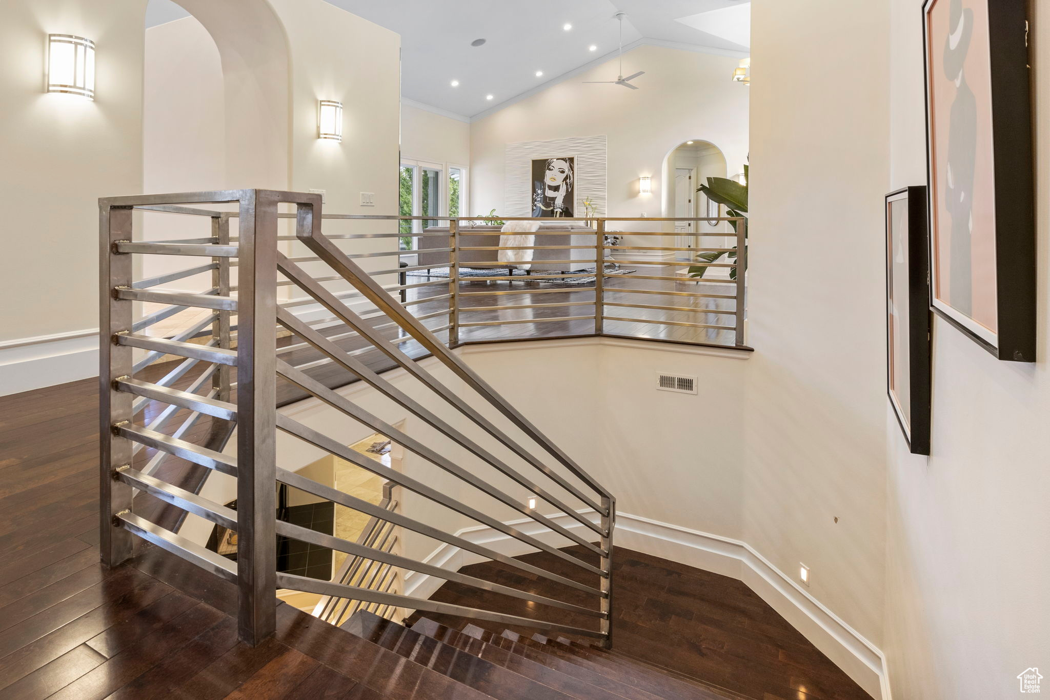 PARKWAY PALISADES - Residential