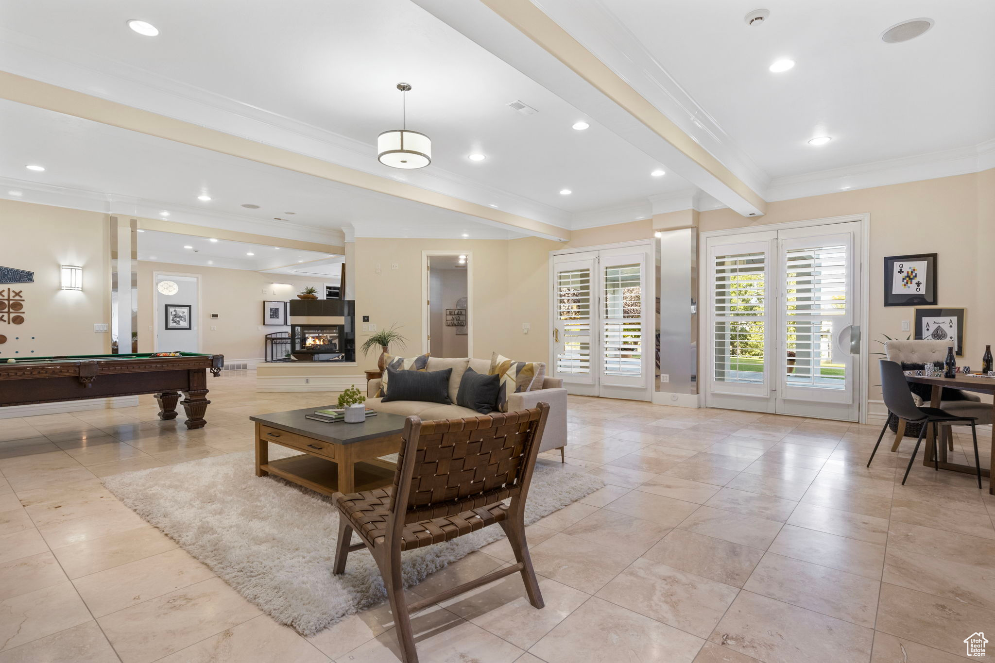 PARKWAY PALISADES - Residential