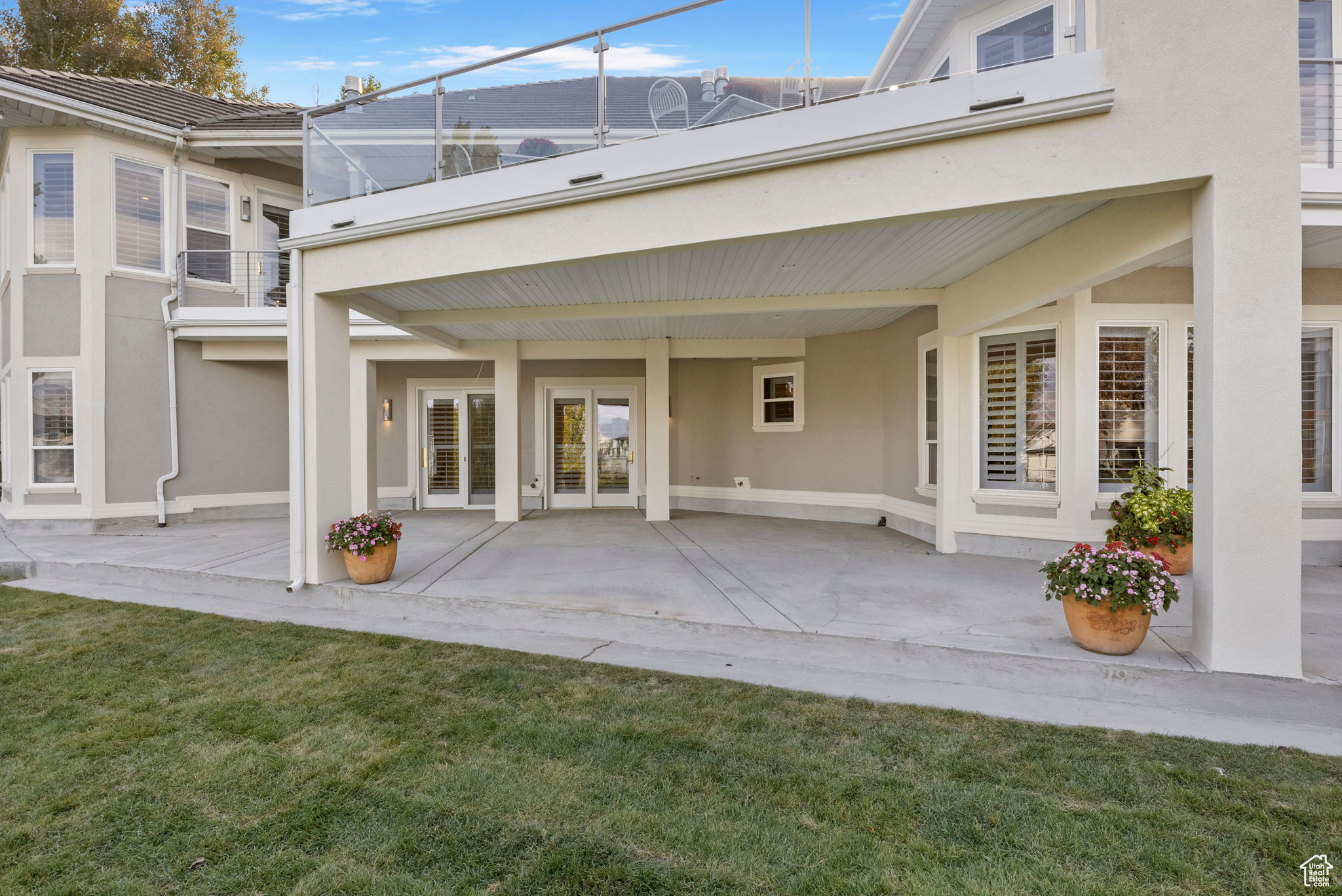 PARKWAY PALISADES - Residential