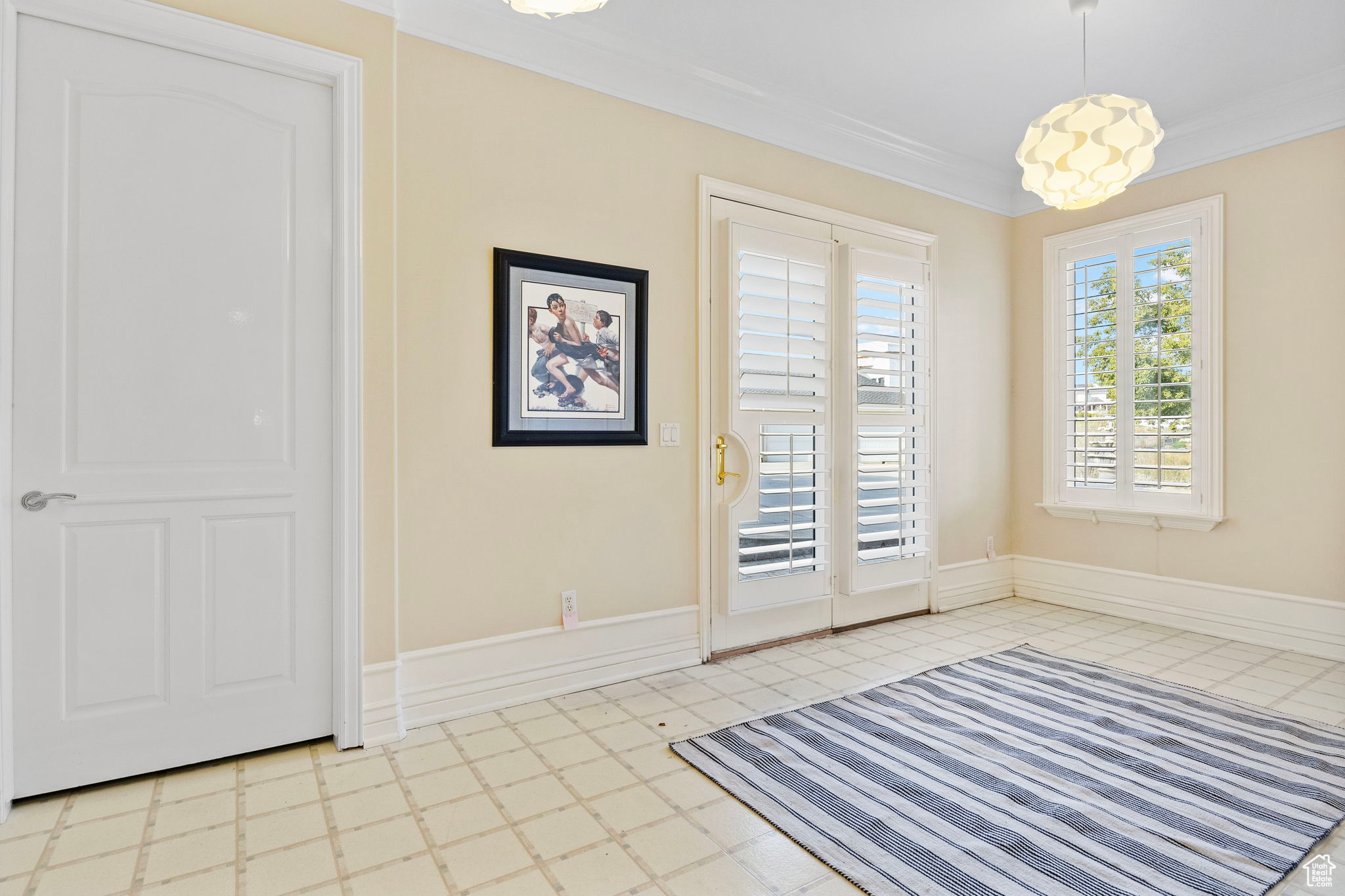 PARKWAY PALISADES - Residential