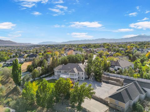 Tiny photo for 11131 S PALISADE RIM CIR, South Jordan, UT 84095 (MLS # 2084770)