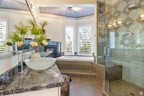 Tiny photo for 11131 S PALISADE RIM CIR, South Jordan, UT 84095 (MLS # 2084770)