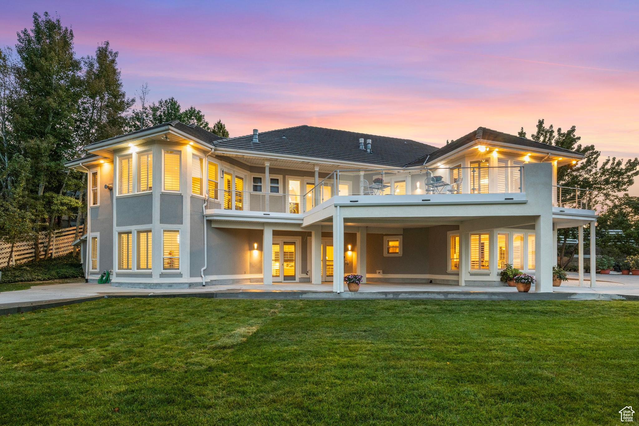 PARKWAY PALISADES - Residential