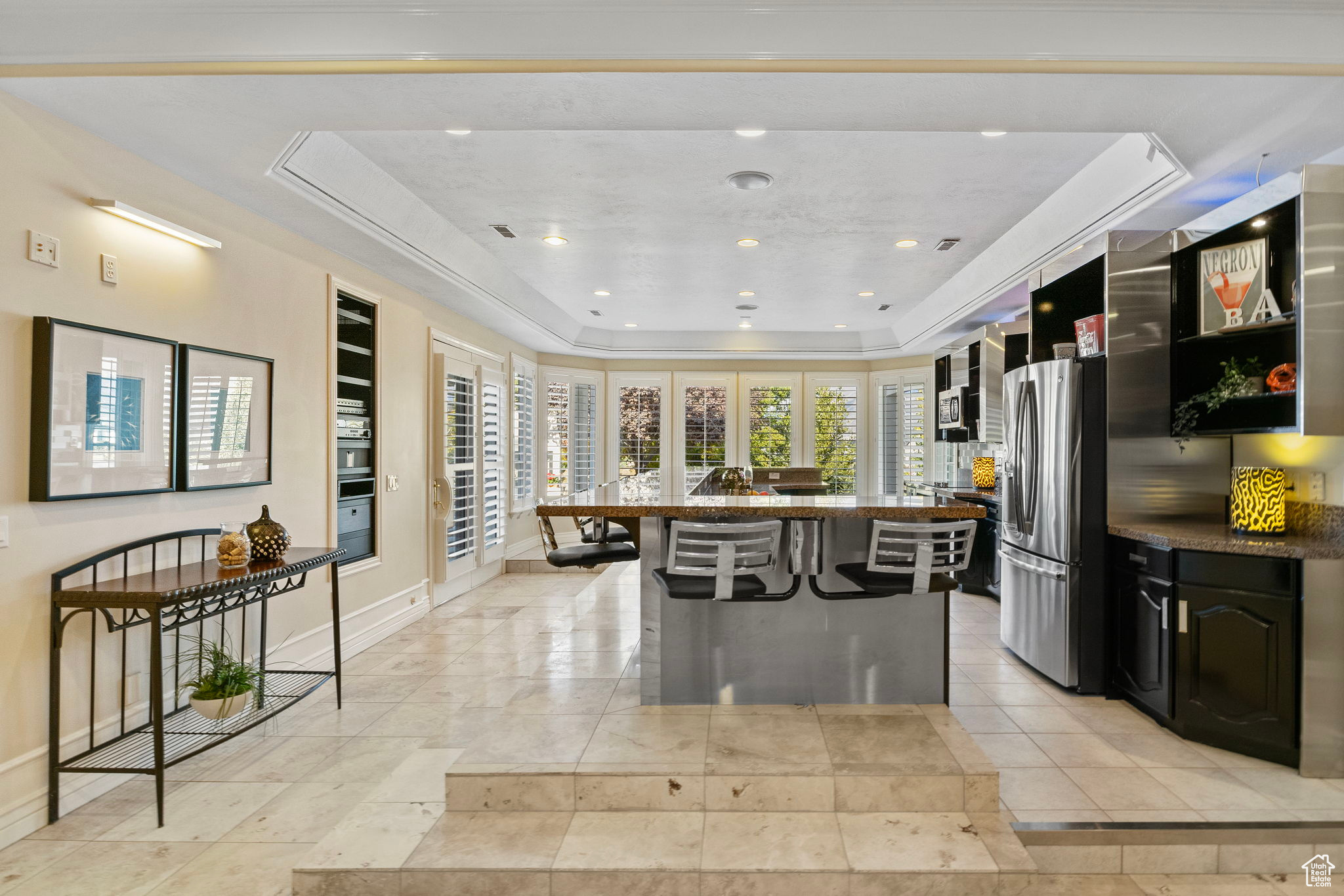 PARKWAY PALISADES - Residential