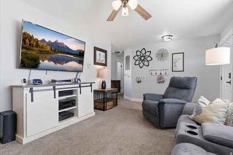 Tiny photo for 2185 S 2325 W, Syracuse, UT 84075 (MLS # 2152190)