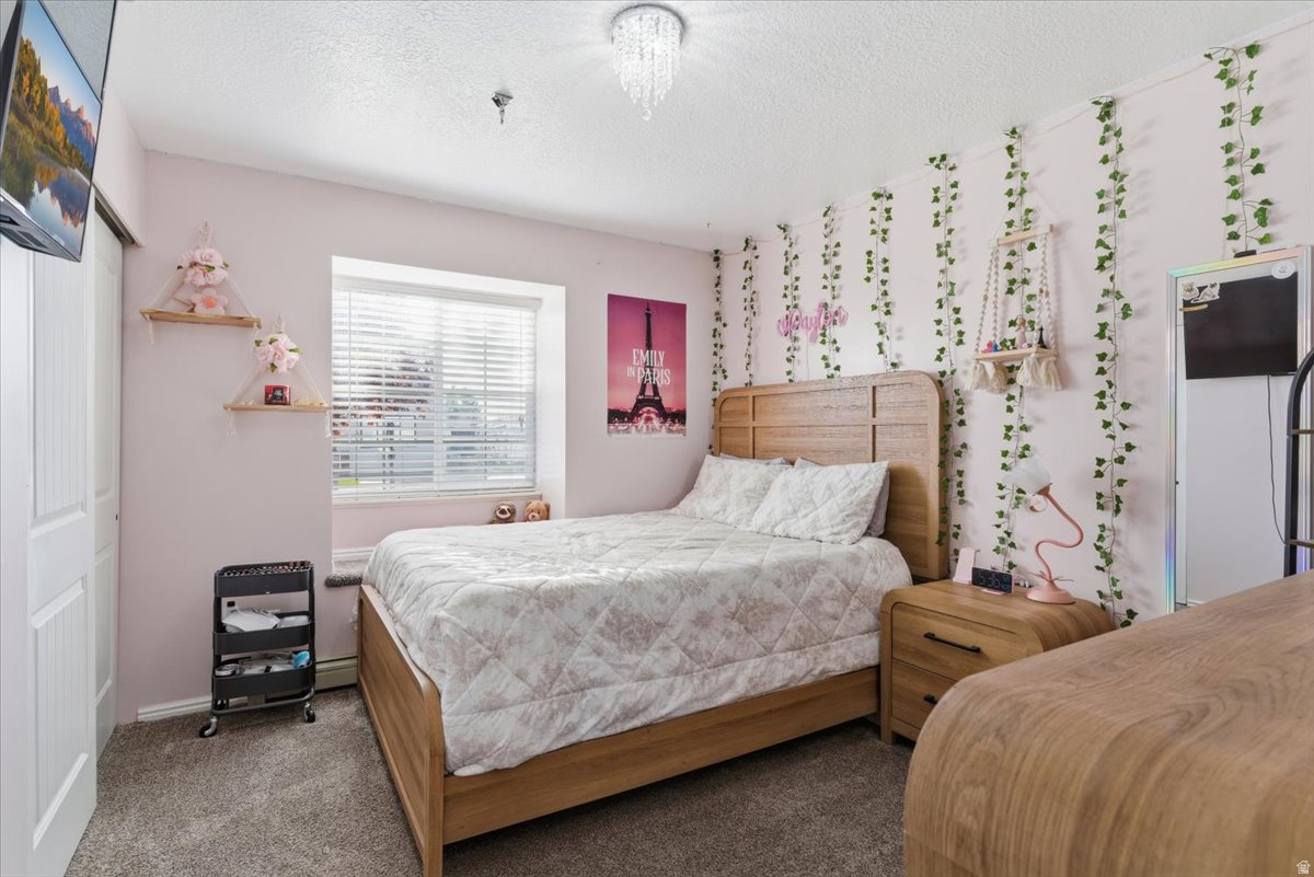 COUNTRY BLUFF ESTATES - Residential