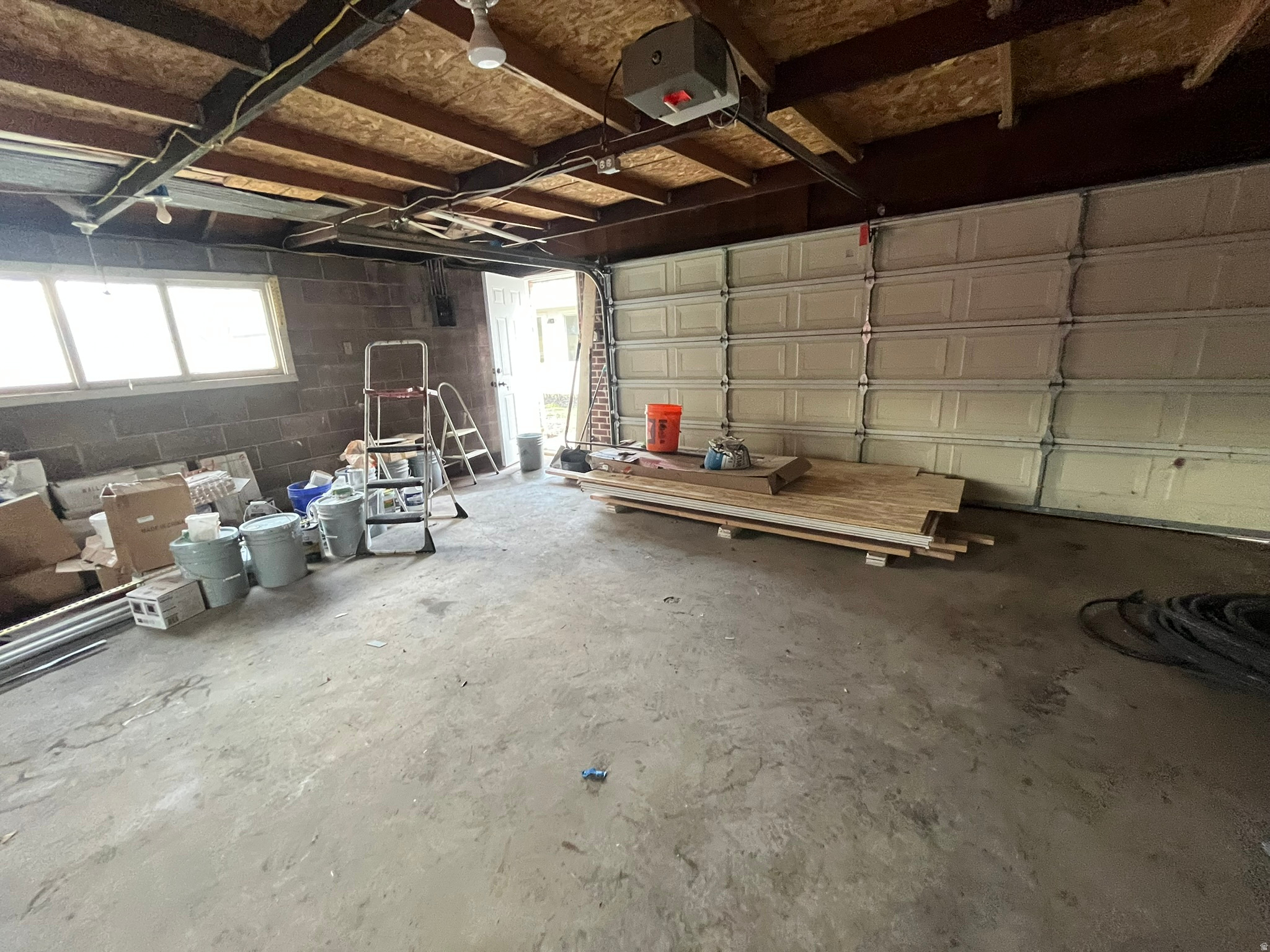 MOUNTAIR ACRES - Residential