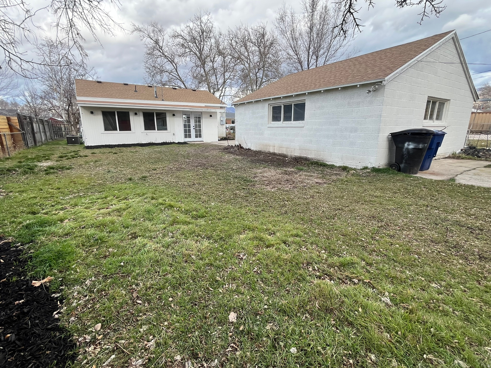 MOUNTAIR ACRES - Residential