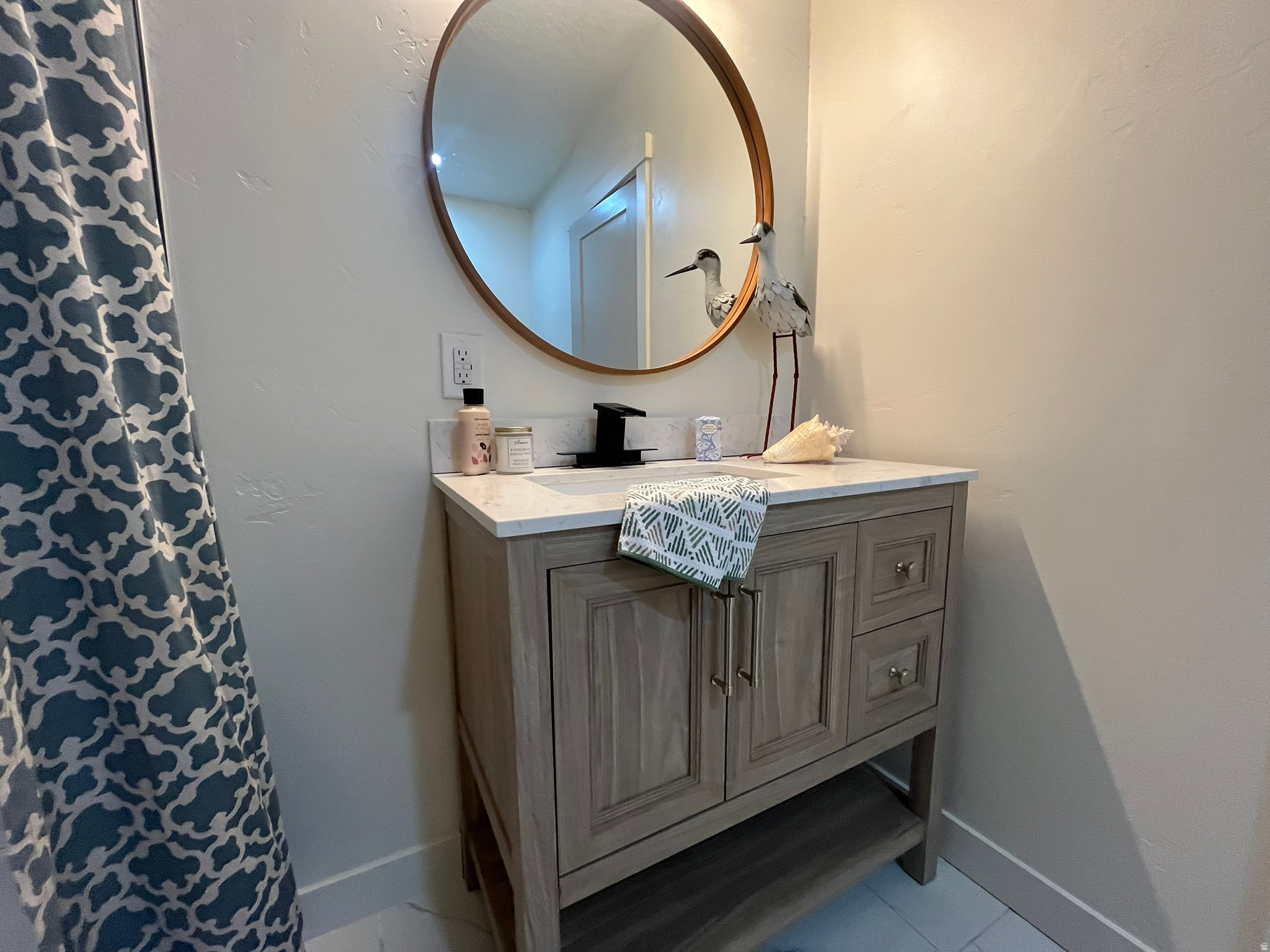 MOUNTAIR ACRES - Residential