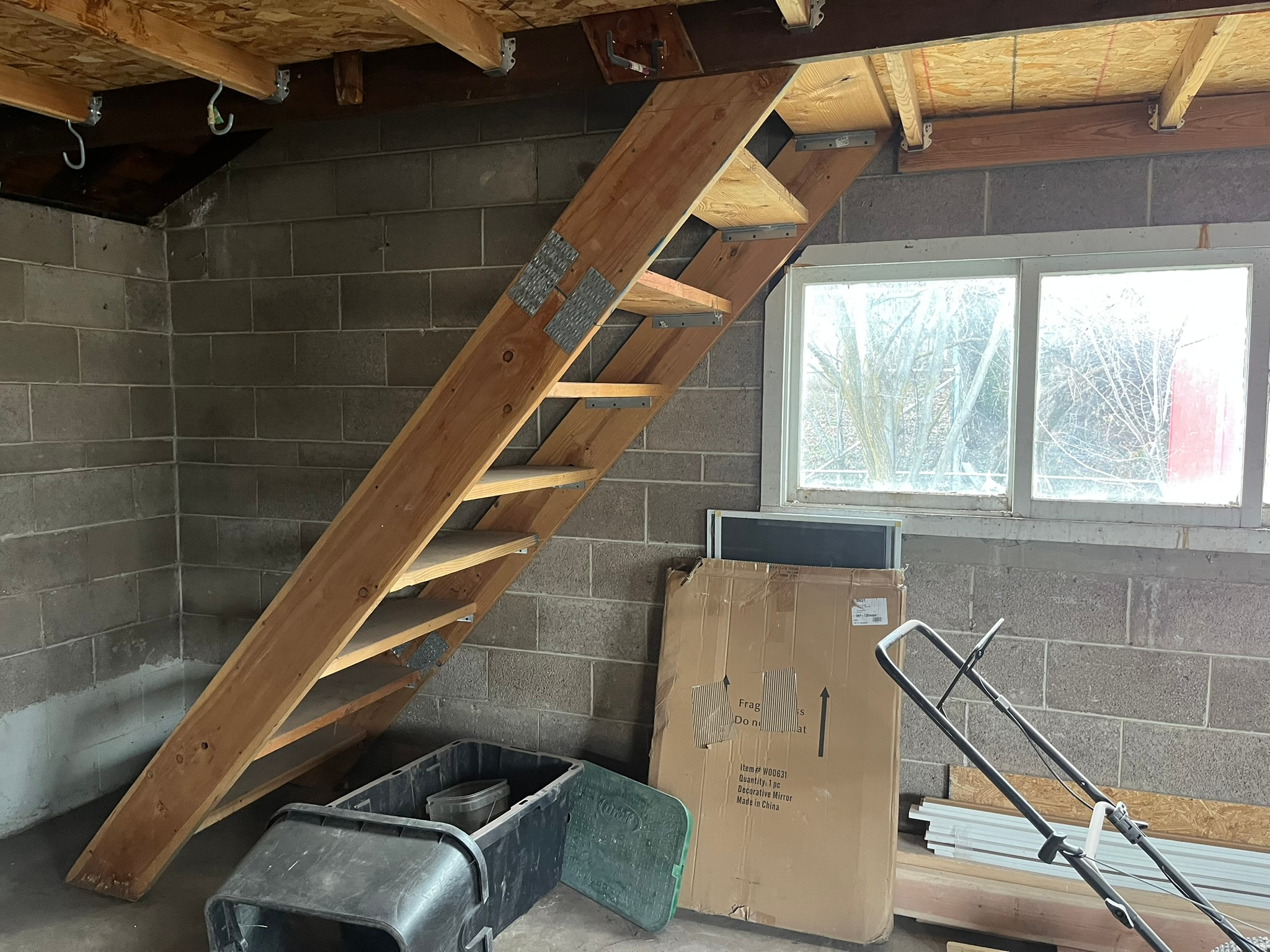 MOUNTAIR ACRES - Residential