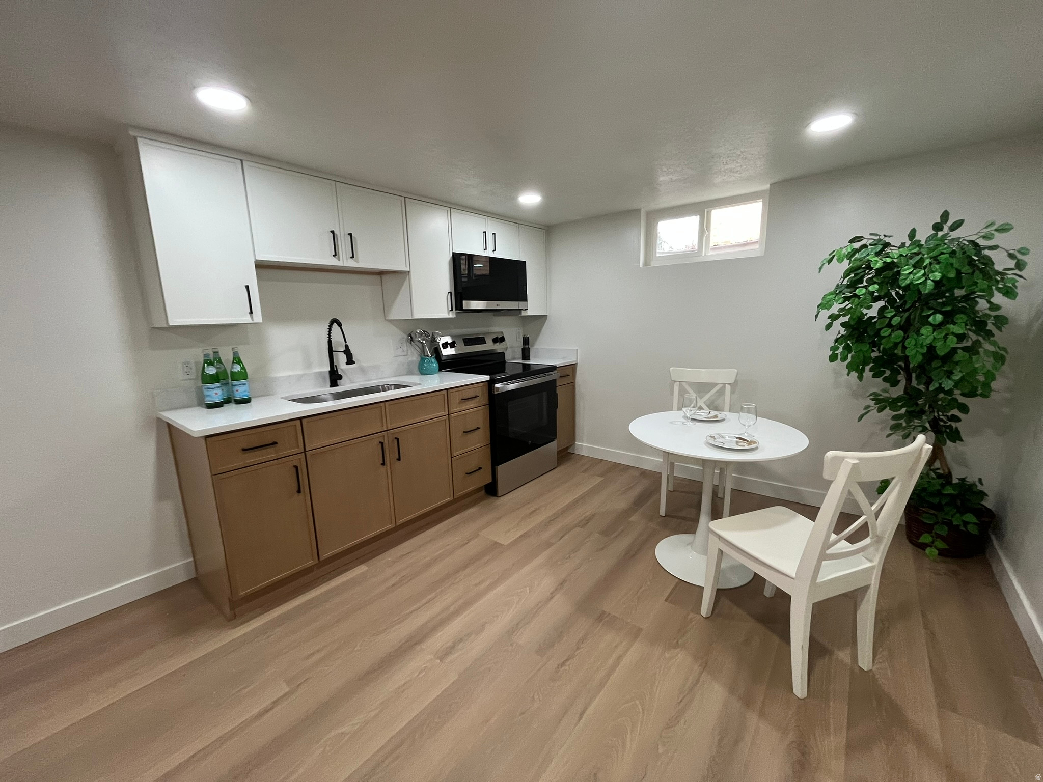 MOUNTAIR ACRES - Residential