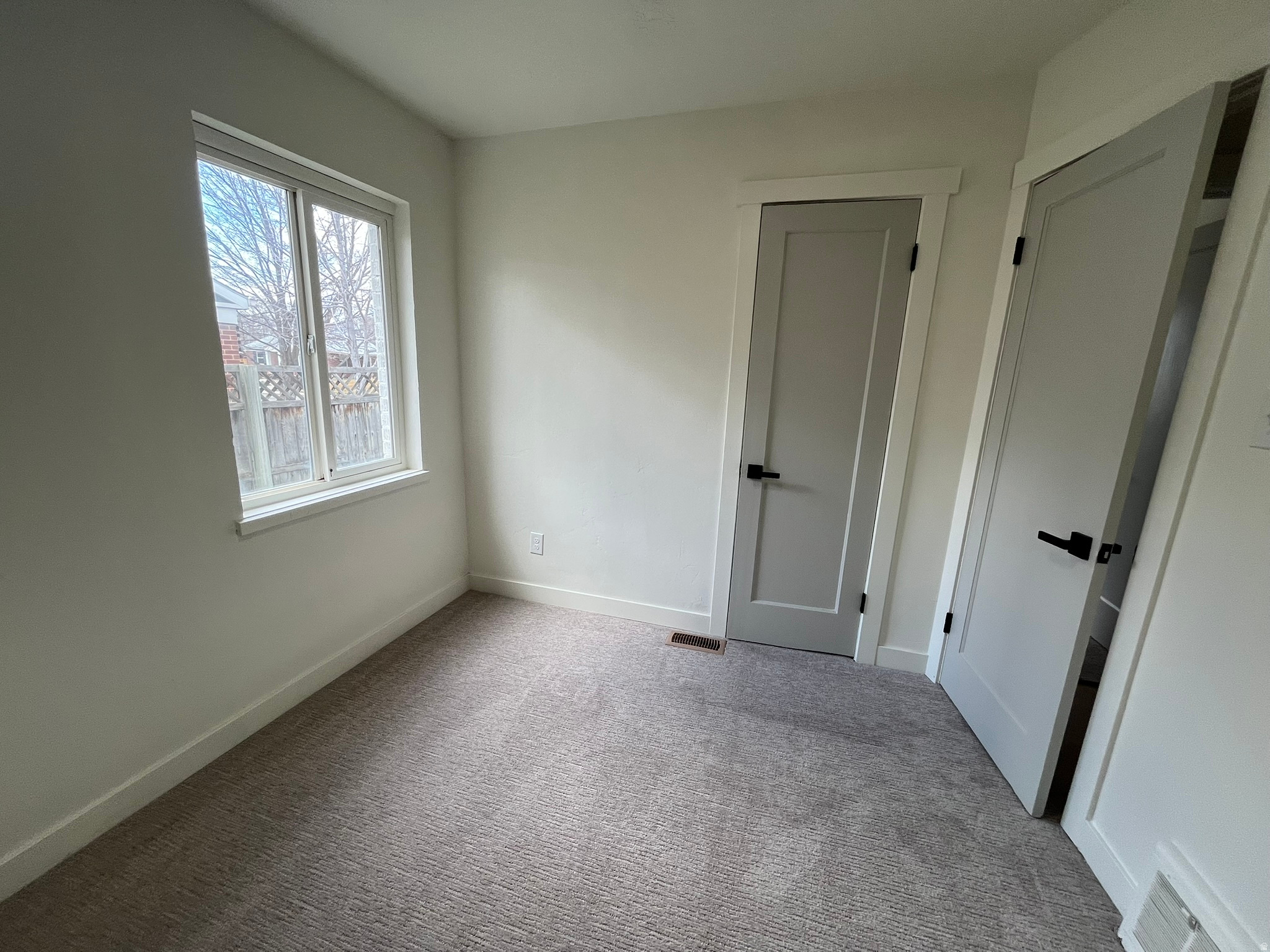 MOUNTAIR ACRES - Residential