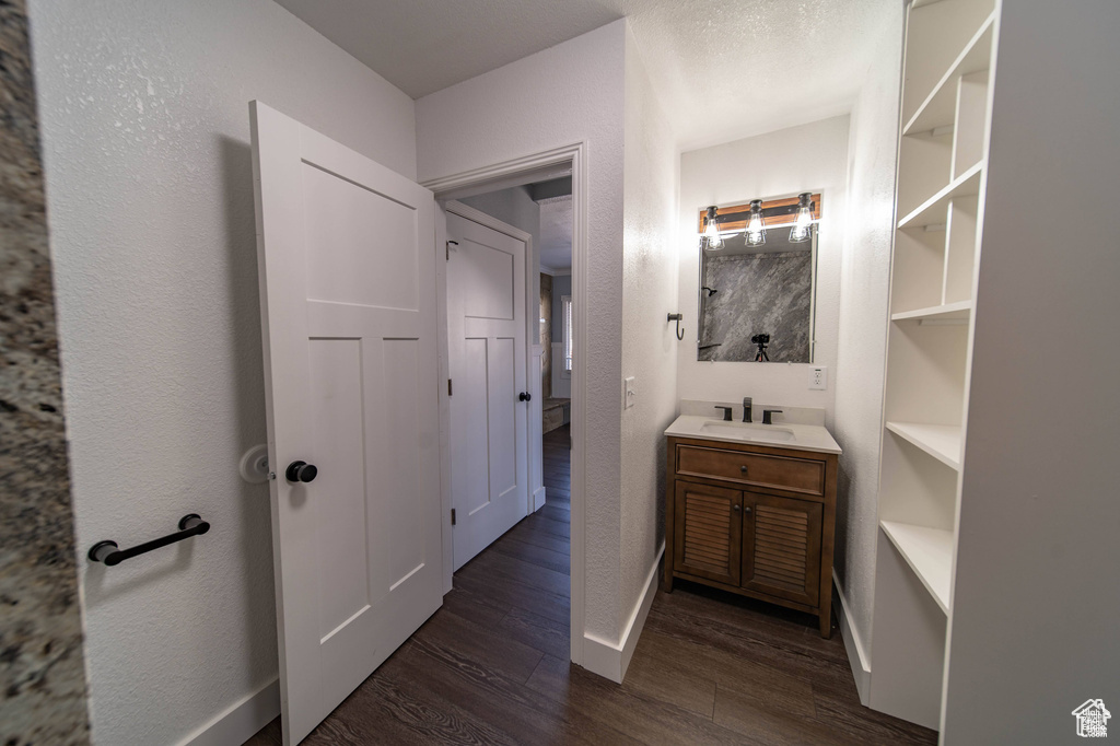 466 E 300, Price, Utah image 4