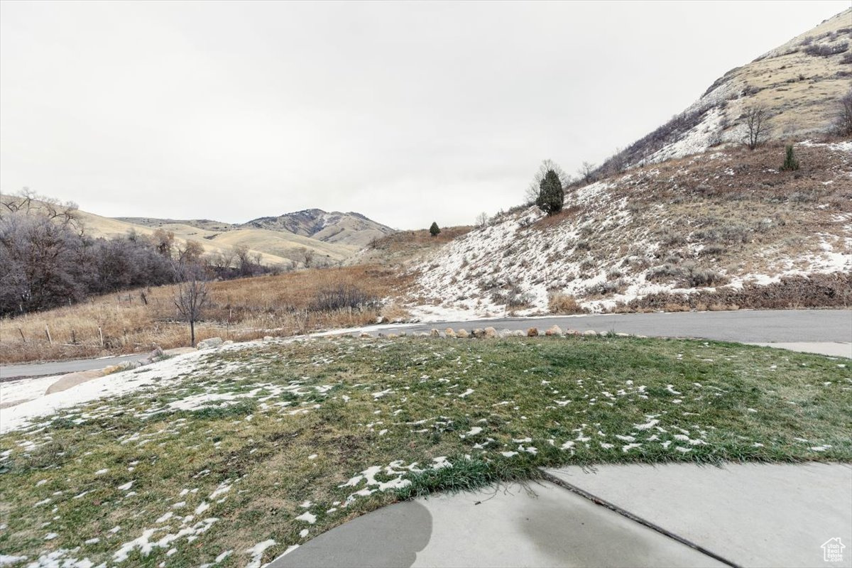 2070 E Canyon Rd, Smithfield, Utah image 8