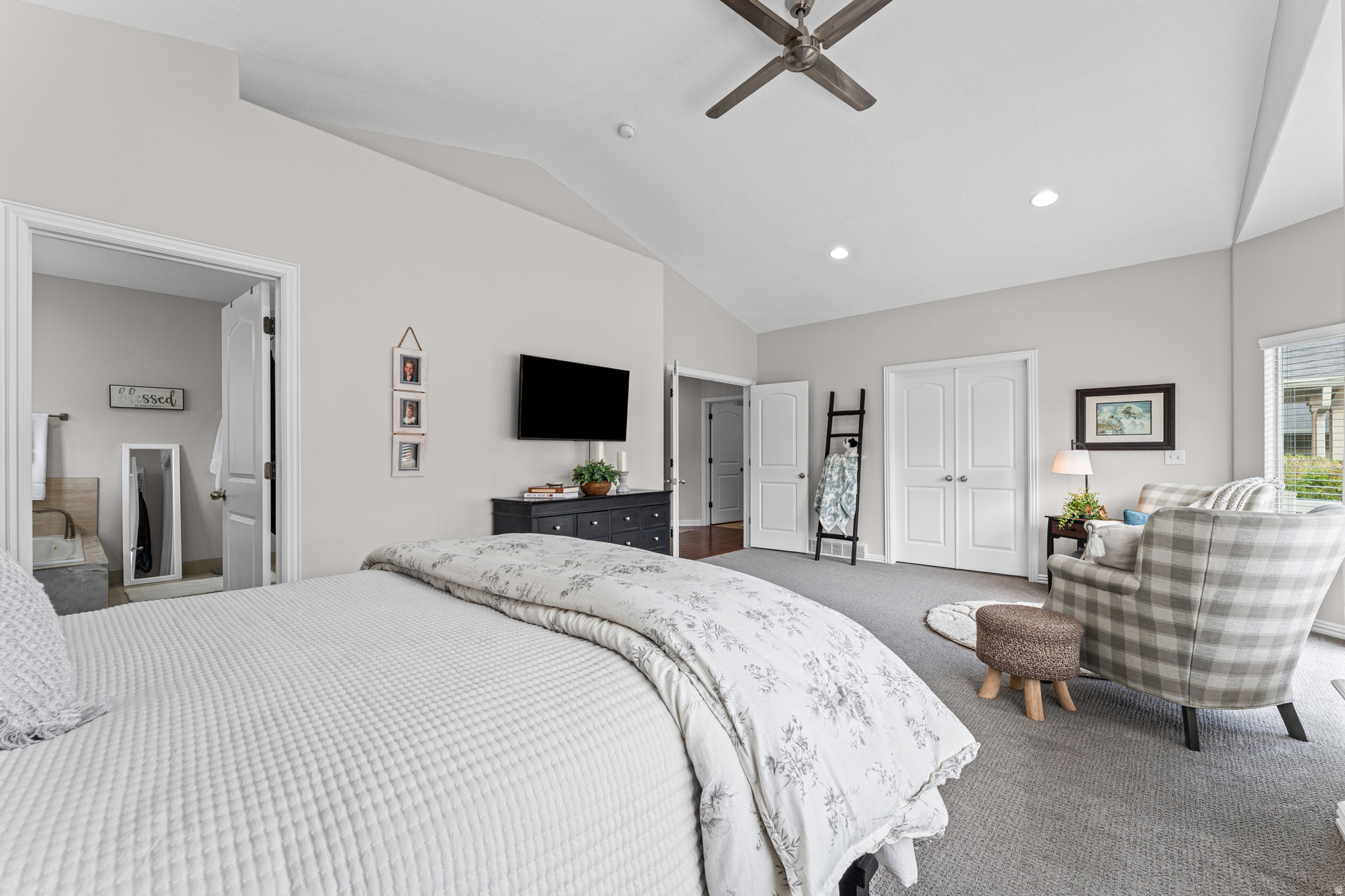 EDGEWOOD ESTATES - Residential