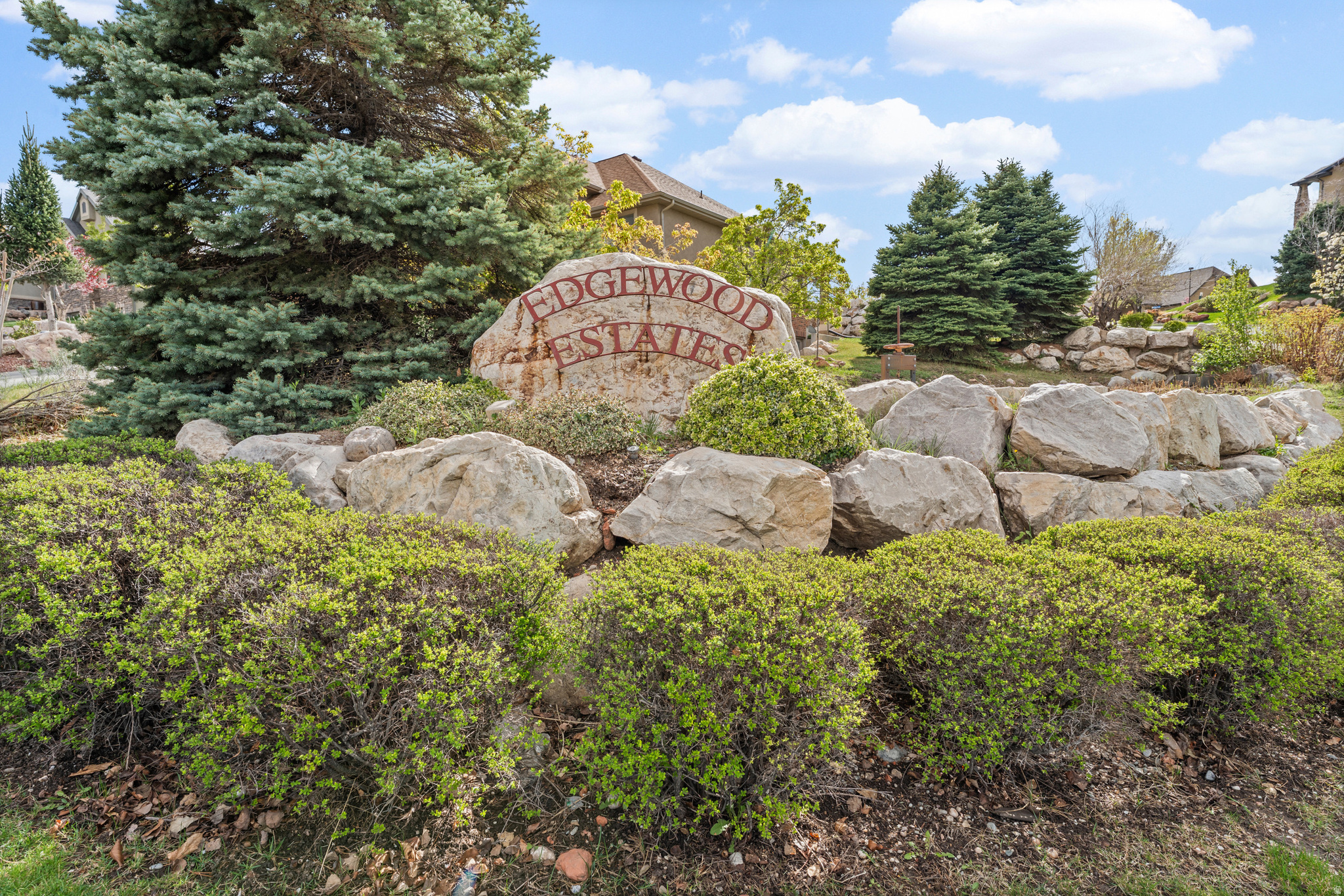 EDGEWOOD ESTATES - Residential