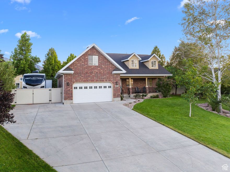 *MOVE IN READY* New carpet, new paint, new hardwood, brick exterior, cul-de-sac, large backyard, fruit trees, garden, storage shed, RV parking, theater room, two furnaces, jetted tub, reverse osmosis, close to park and trails, Must see this home to appreciate all it offers. Information provided as a courtesy, buyer to verify all information.