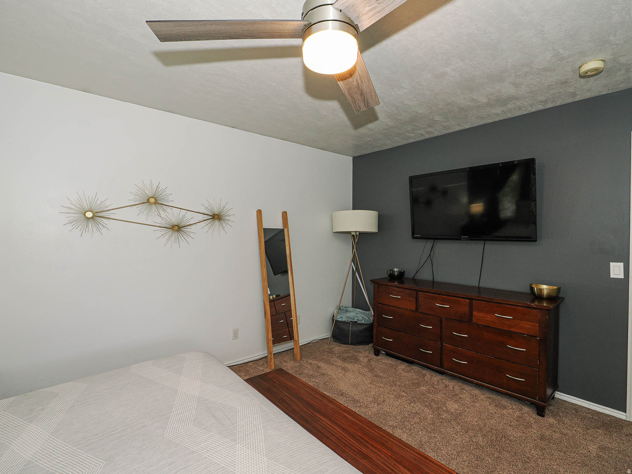 WALDEN GLEN - Residential