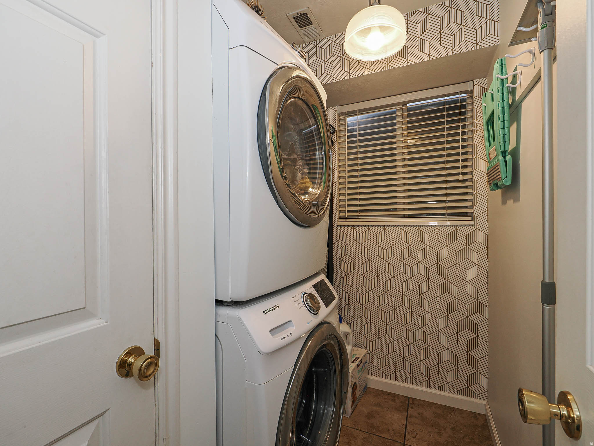 WALDEN GLEN - Residential