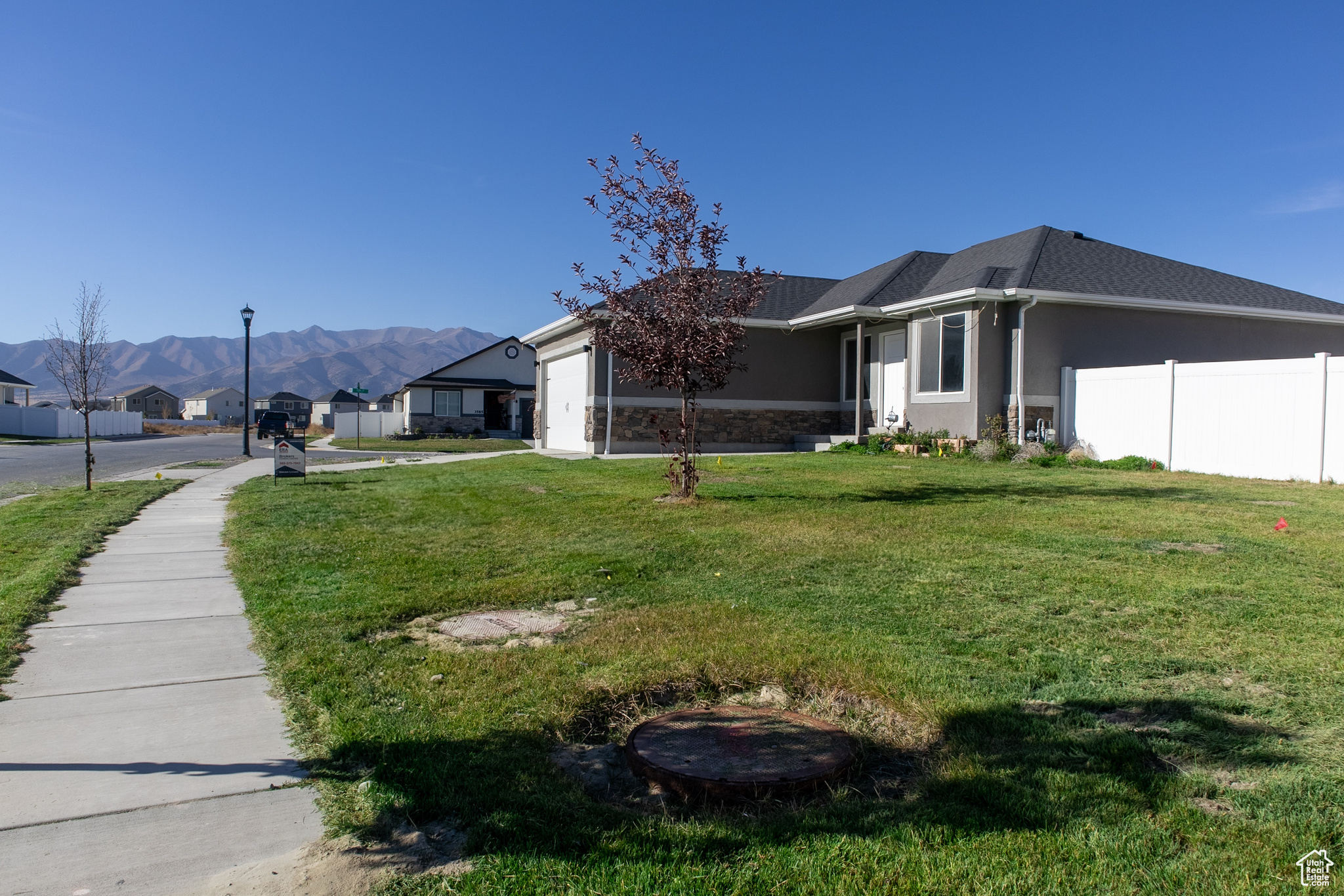 1253 E Rachel Way, Eagle Mountain, Utah image 39