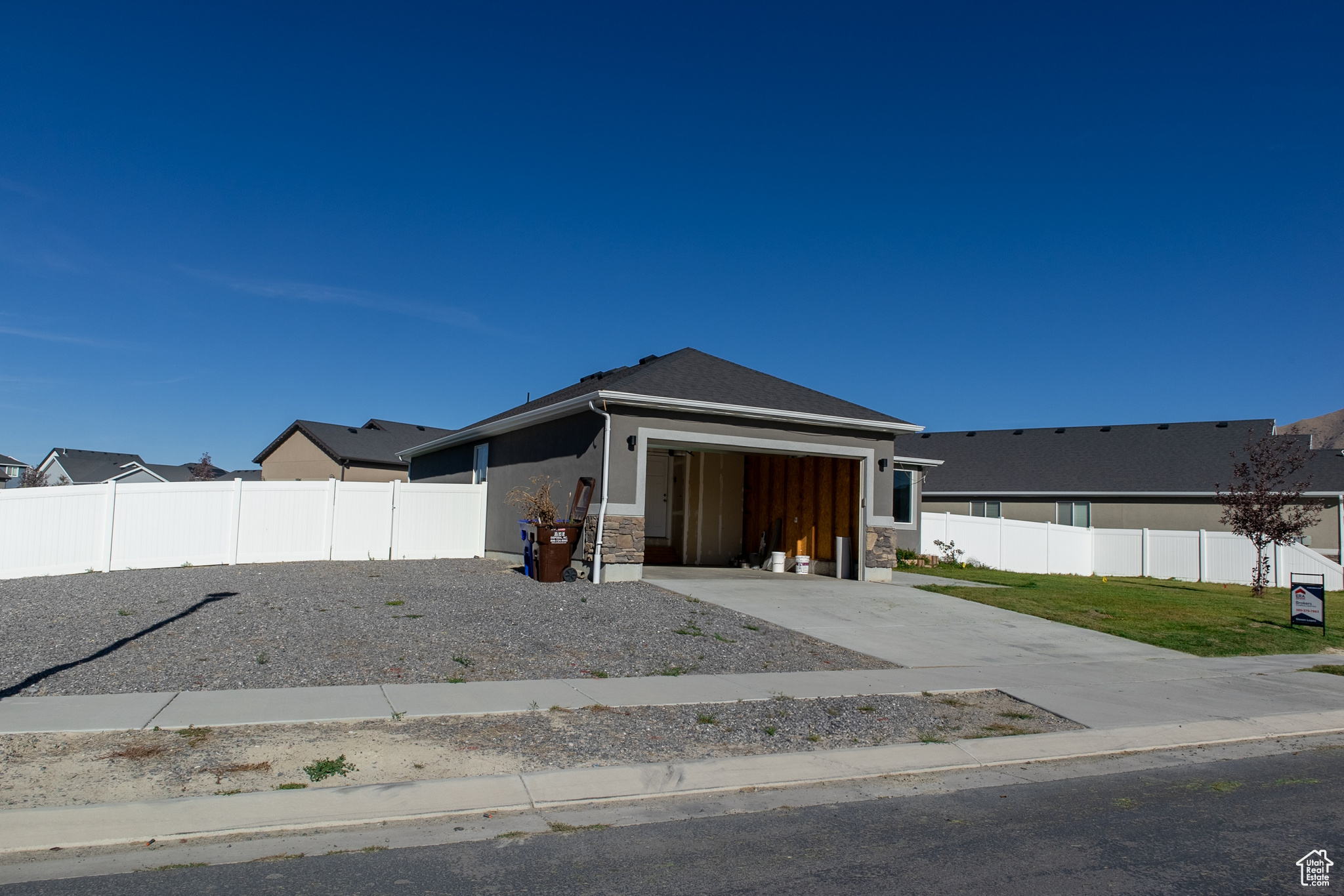 1253 E Rachel Way, Eagle Mountain, Utah image 38