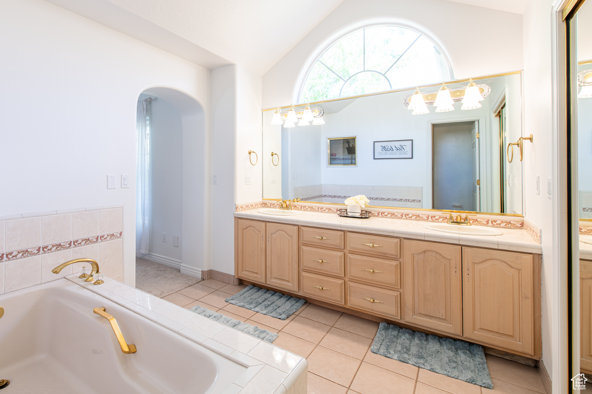 QUAIL VALLEY EST - Residential