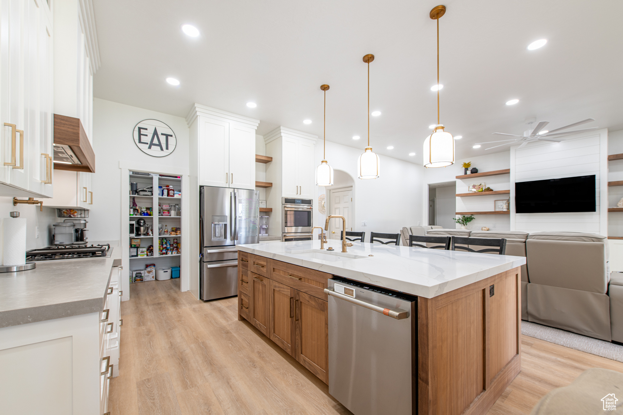 QUAIL VALLEY EST - Residential