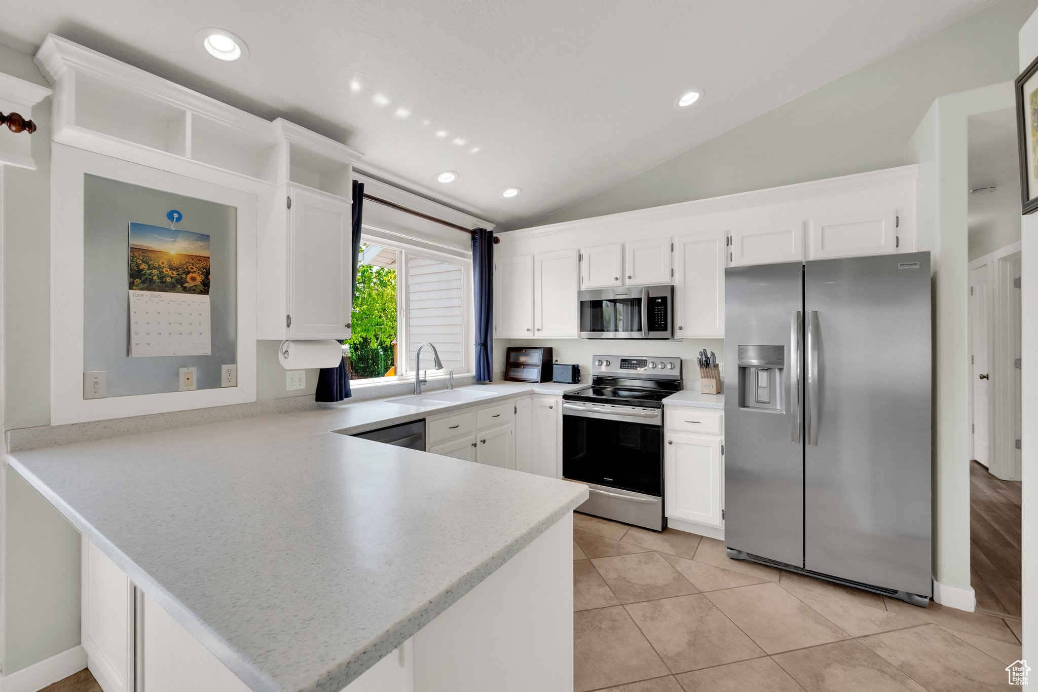 SHADOW MOUNTAIN - Residential