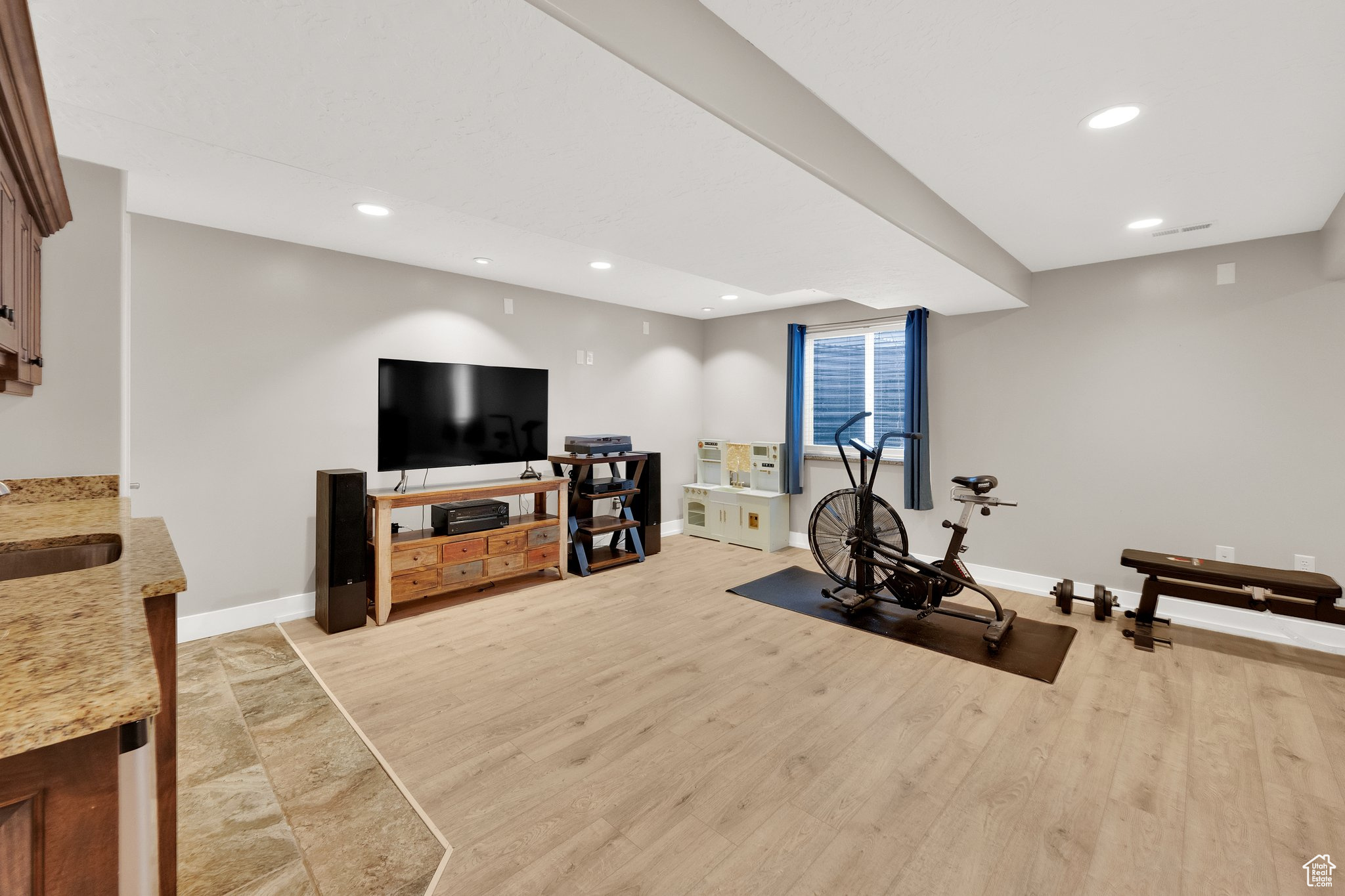 SHADOW MOUNTAIN - Residential