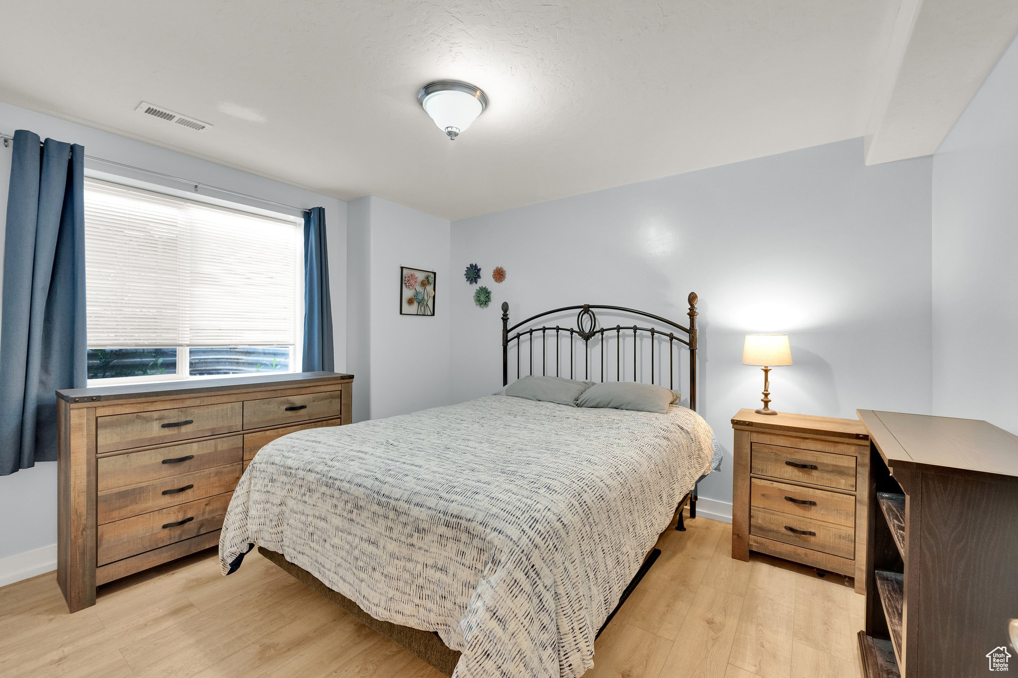 SHADOW MOUNTAIN - Residential