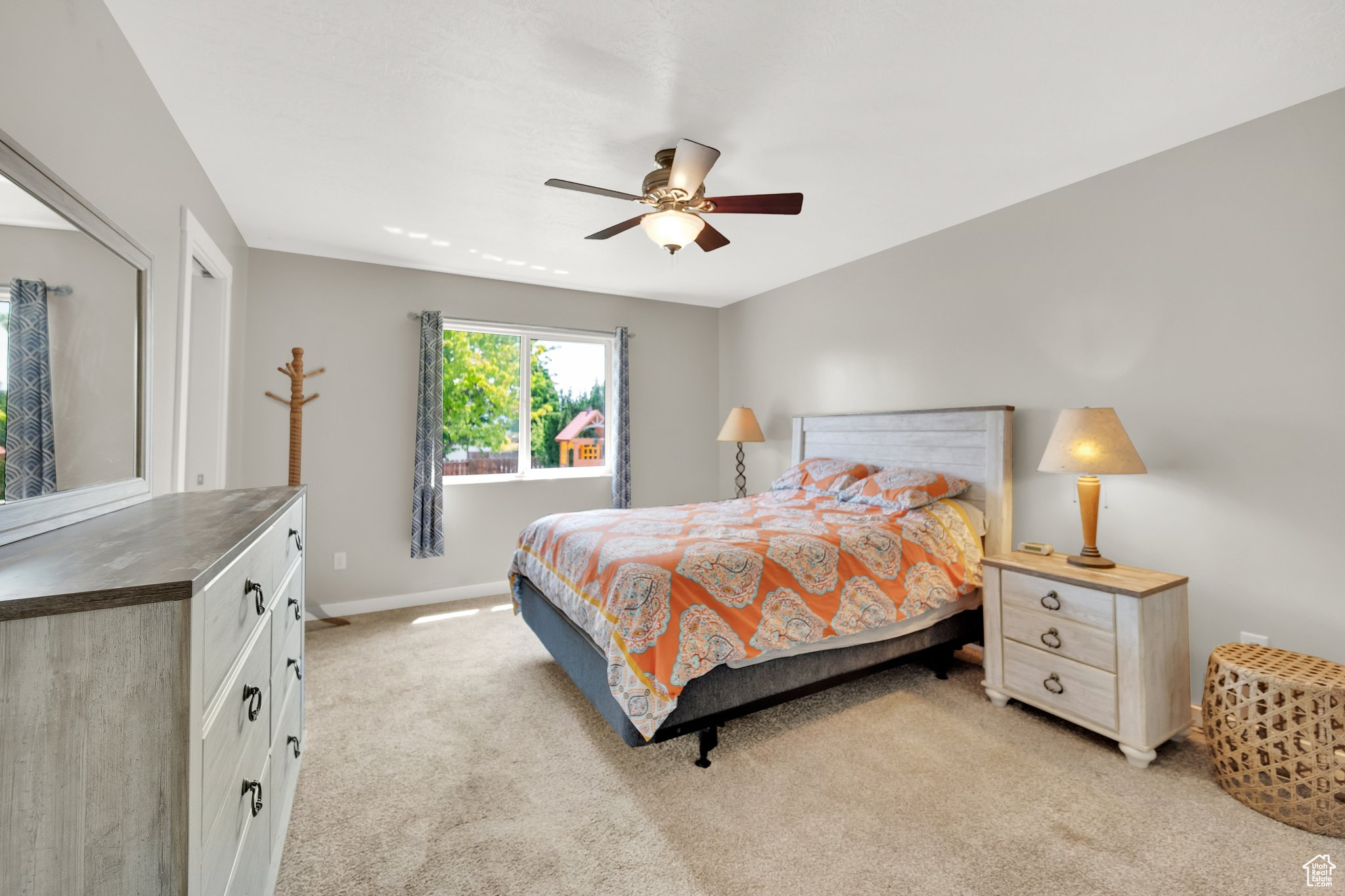 SHADOW MOUNTAIN - Residential