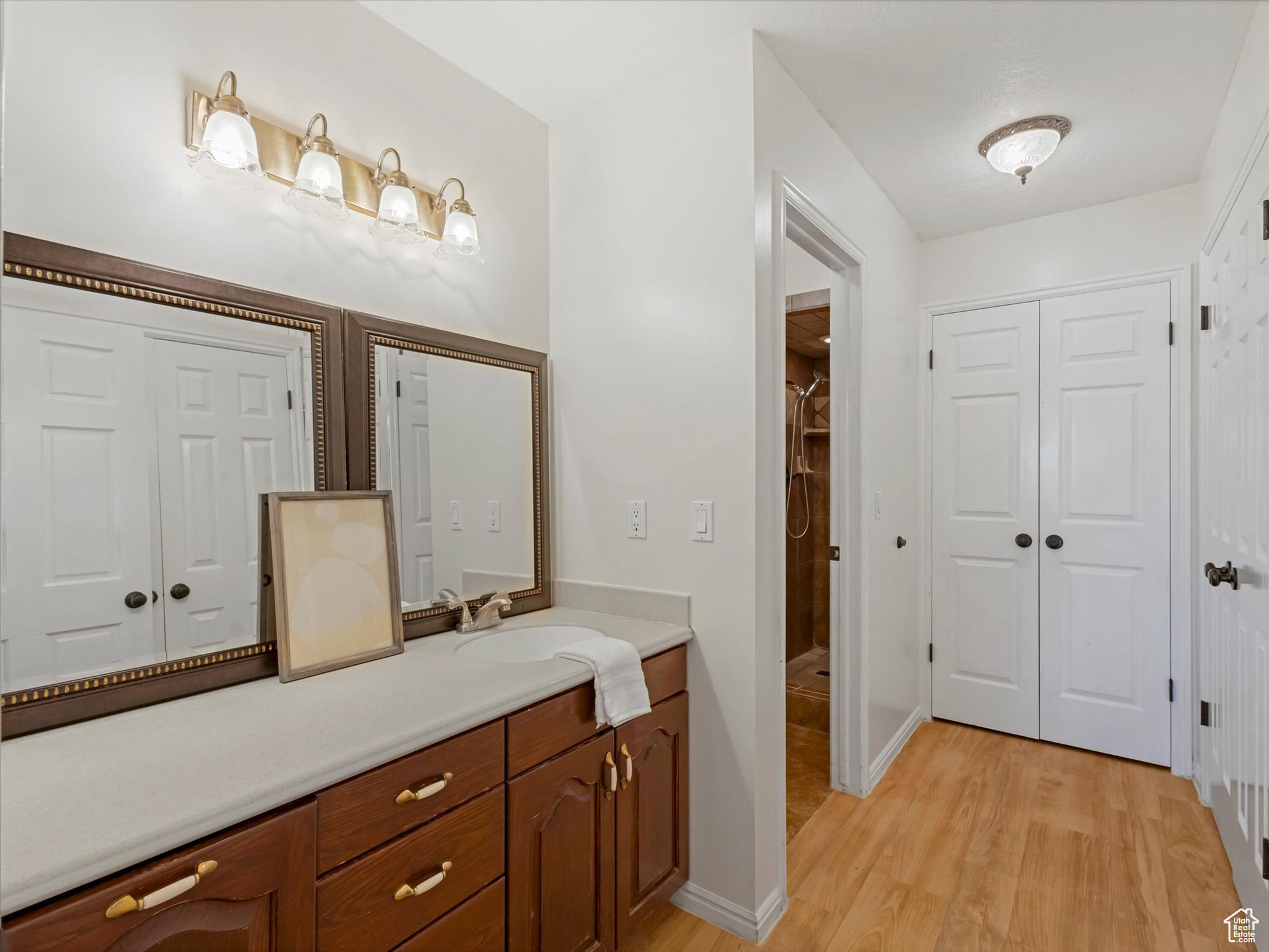 SOMERSET ESTATES - Residential