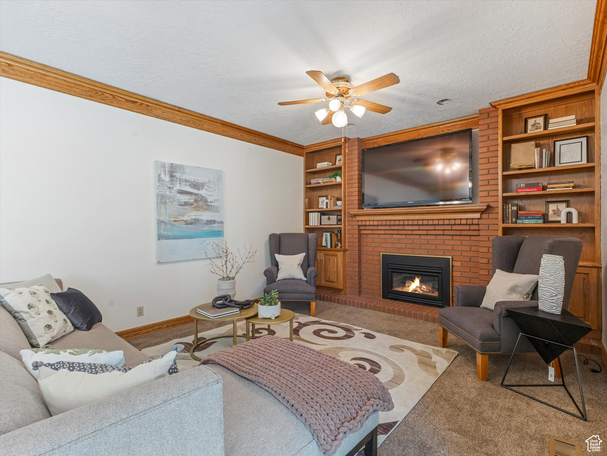 SOMERSET ESTATES - Residential
