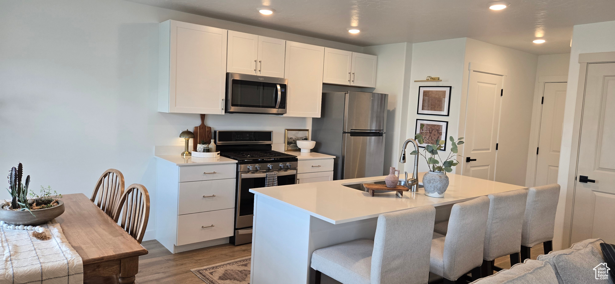 NORTHSHORE - Residential