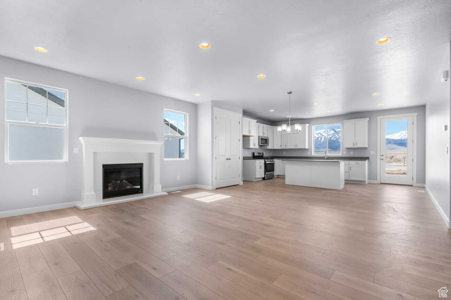 6797 N Desert Crk, Eagle Mountain, Utah image 6