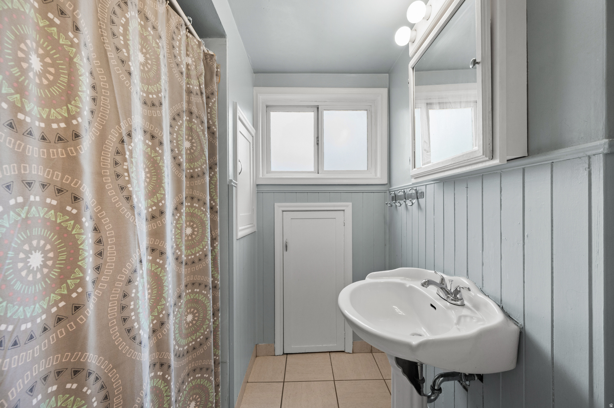 BROADMOOR - Residential