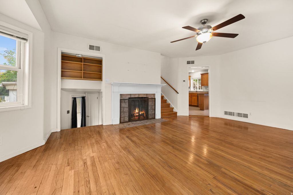 Photo of 1988 S 1800 E, Salt Lake City, UT 84108 (MLS # 2152815)