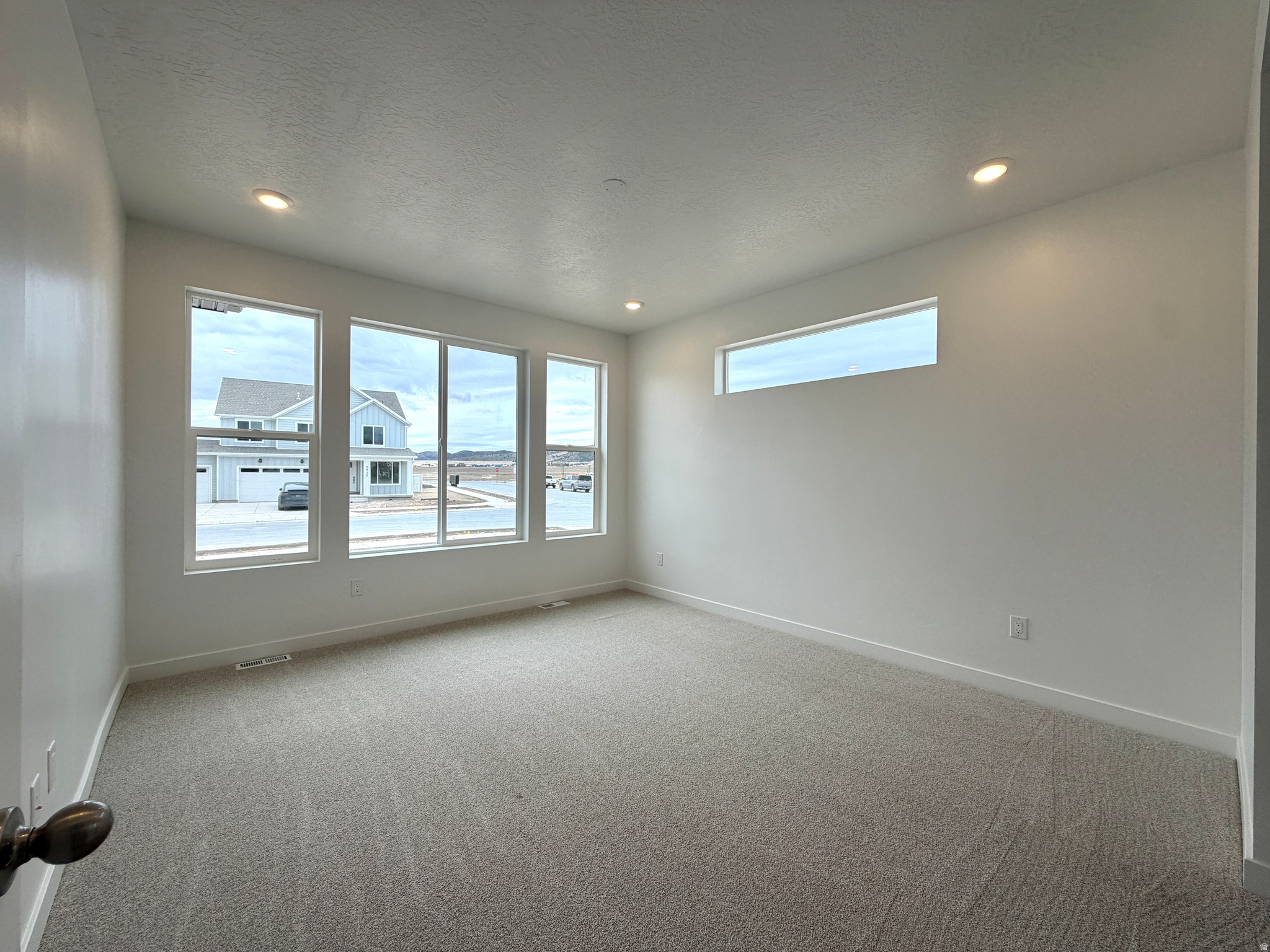 FIREFLY - Residential